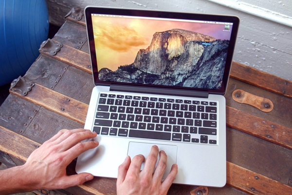 在什么条件下，家庭用户应考虑使用家用服务器？