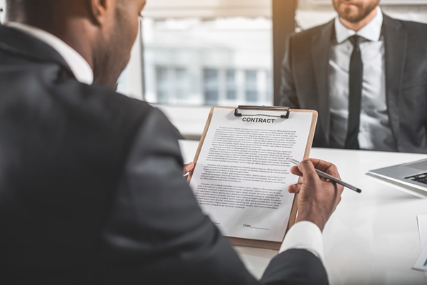 购买网站域名去哪里比较好？如何购买域名